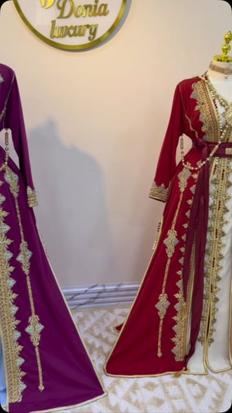 قفطان ميساء خمري وأرجواني